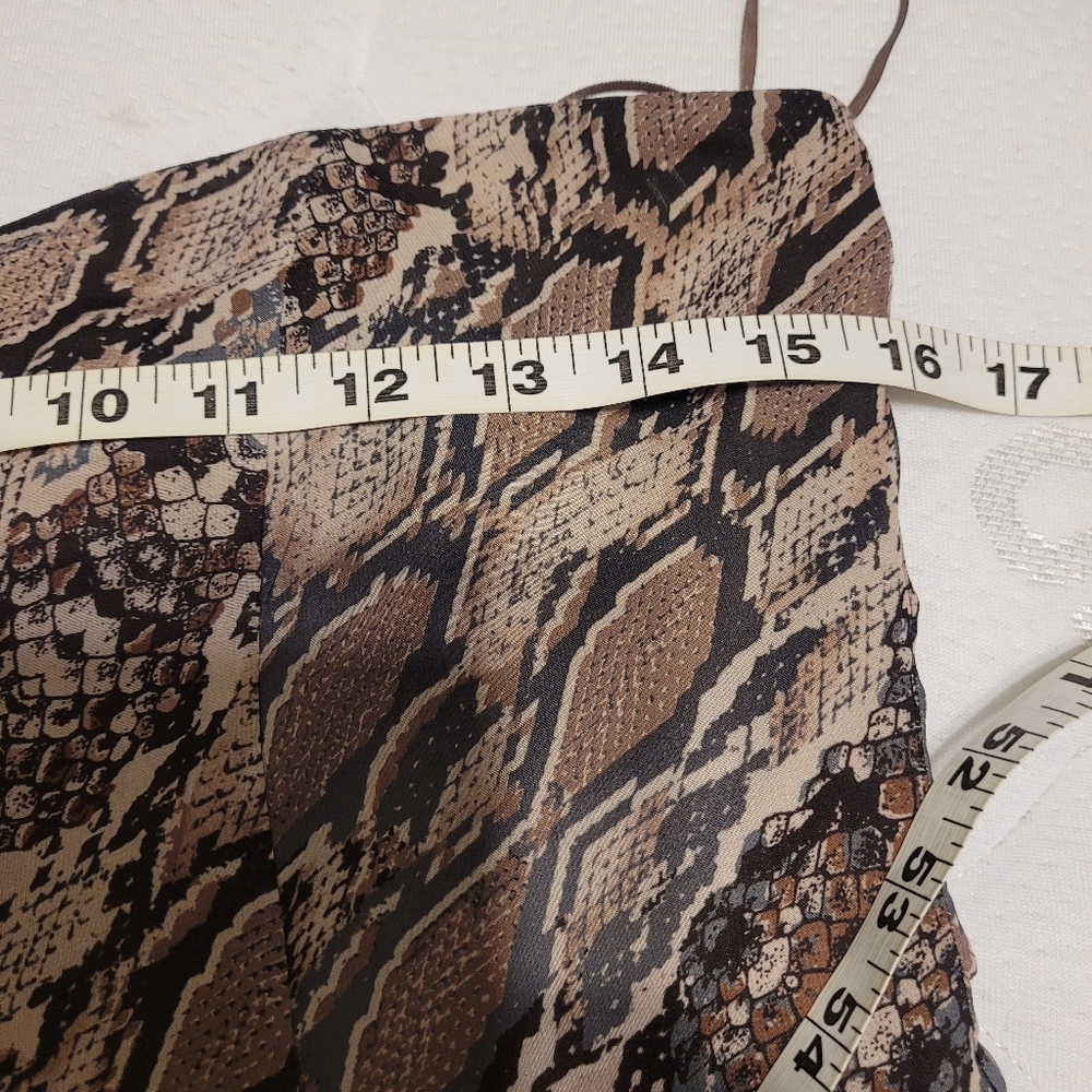 Sage python print jump suit - Picture 8 of 11